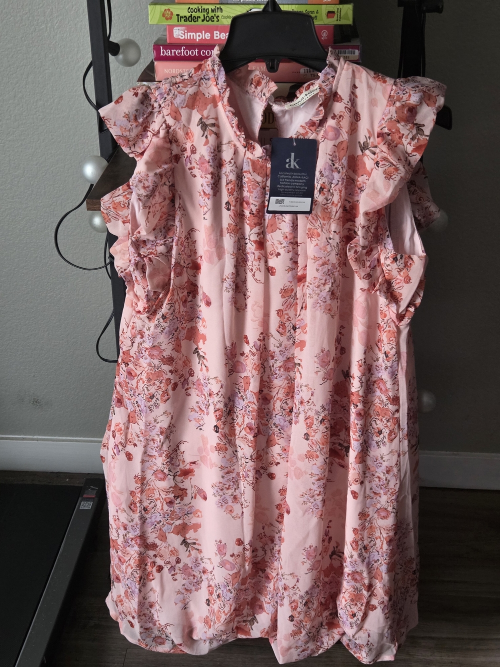 NWT Anna-Kaci Pink Floral Ruffle Sleeve Pleated Mini Dress | Size Medium (M)